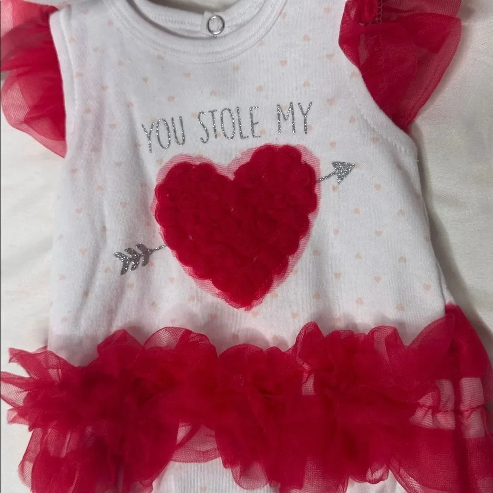 Kyle & Deena Baby 3 Piece “You Stole My Heart” Tulle Outfit. Size 0-3 Months.